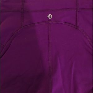 Women’s Lululemon leggings size 4